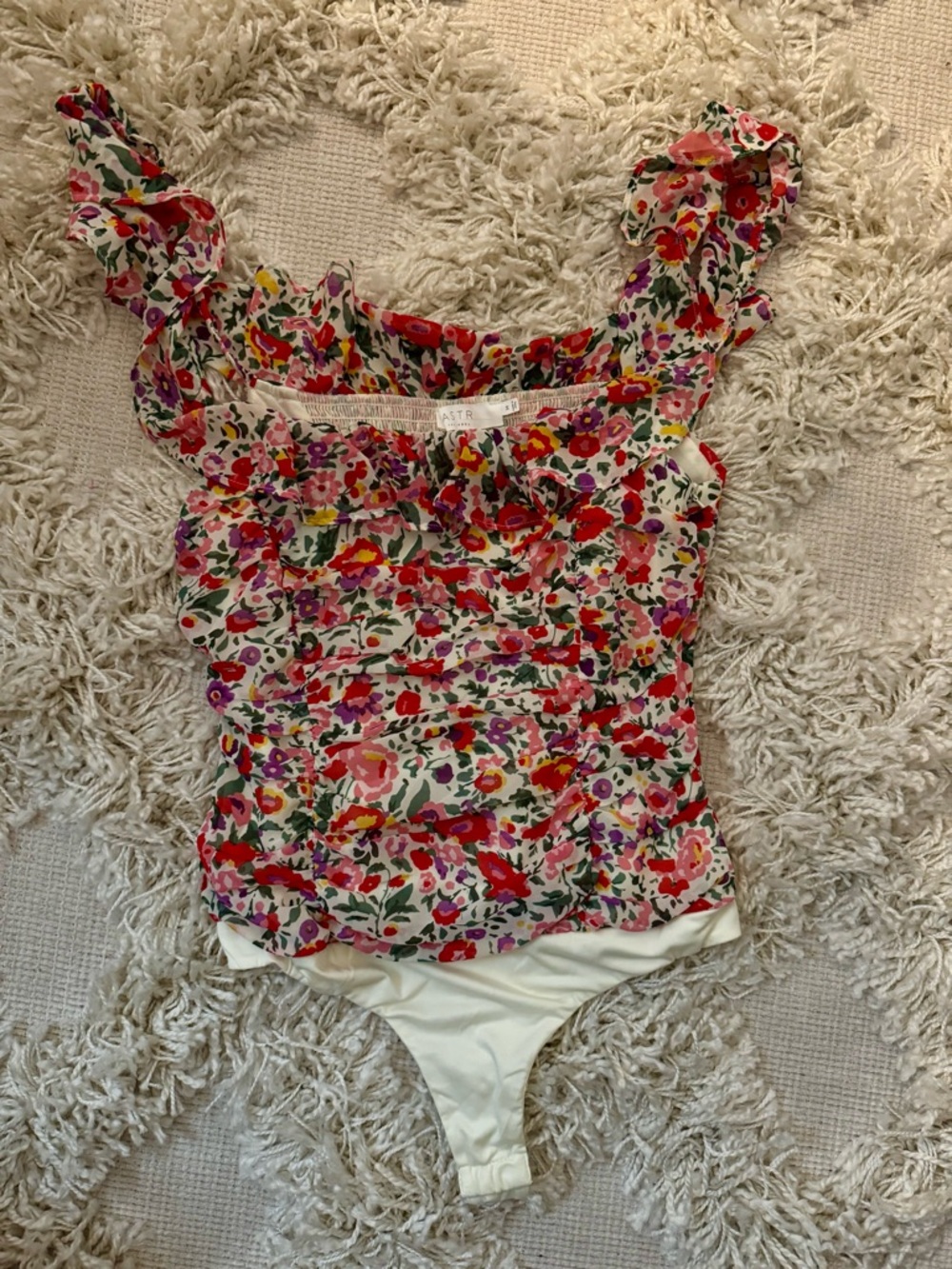 Vibrant ASTR Floral Ruffle Bodysuit, Sleeveless Top, Great Condition